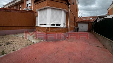 Photo 2 of Single-family semi-detached for sale in Los Barreros, Seseña