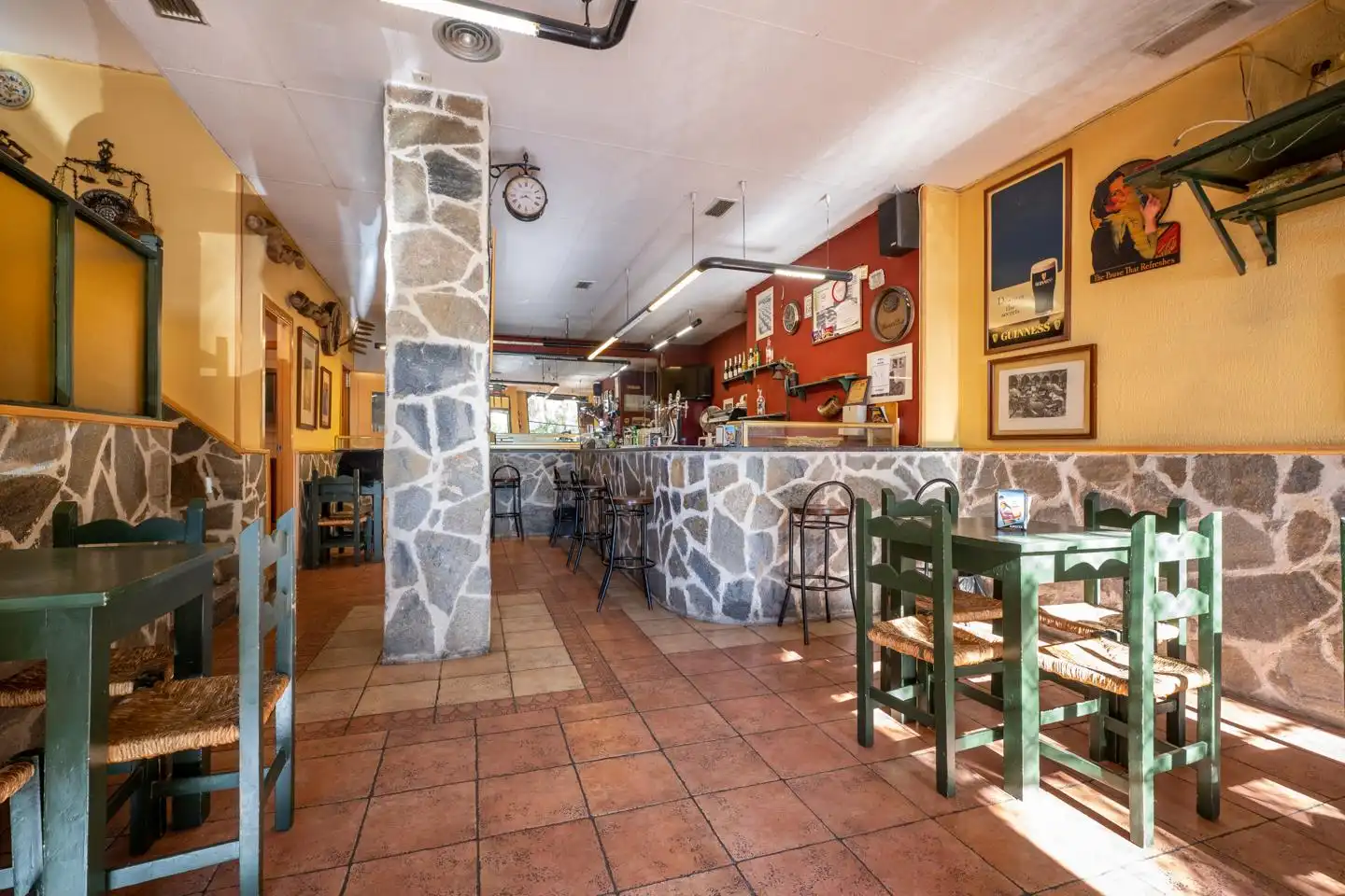 Commercial properties for sale in Ávila Capital  with Furnished