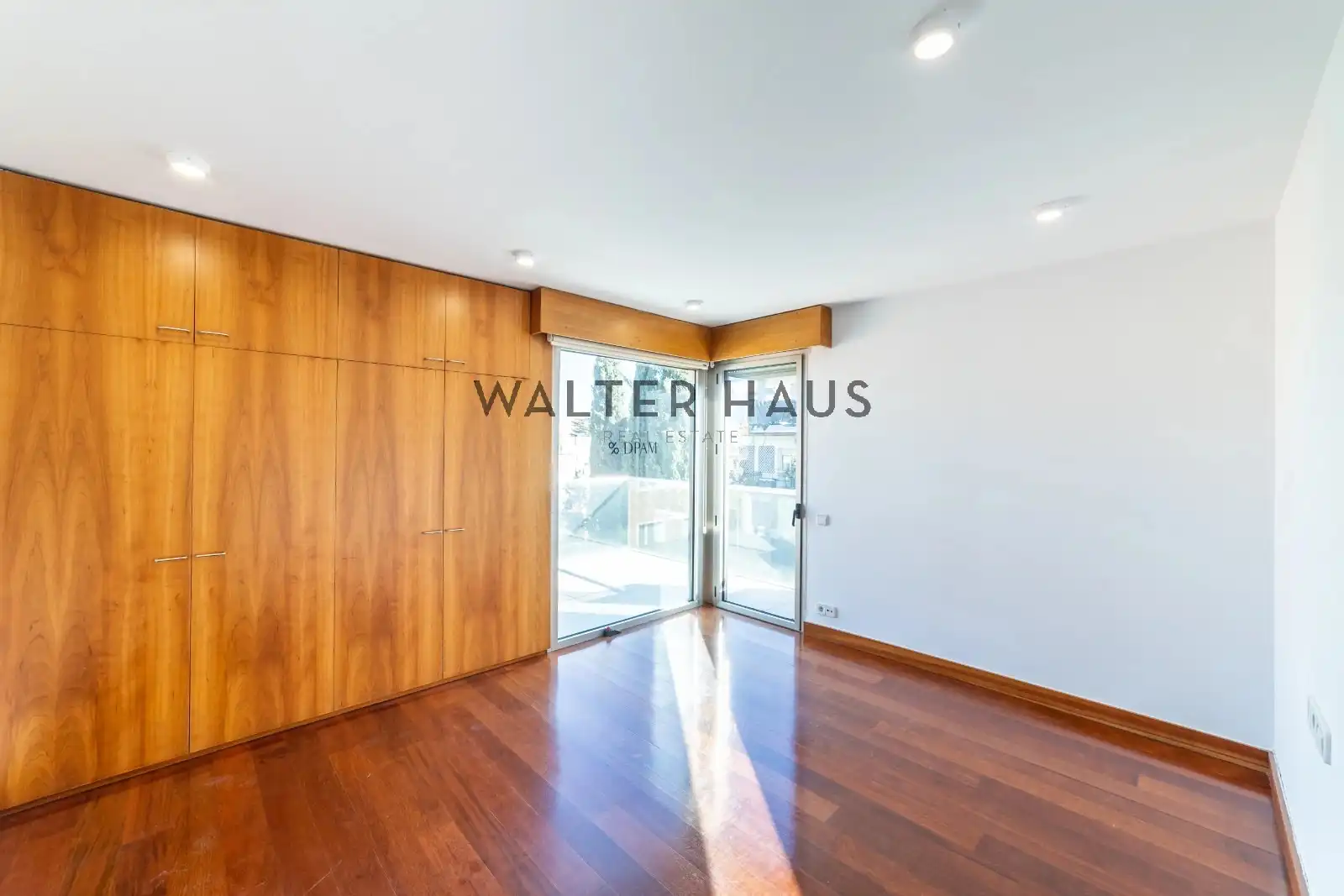 Habitación de Piso en venta en Madrid con Aire acondicionado, Calefacción y Jardín privado