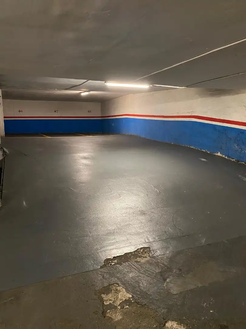 Garage for sale in Barcelona