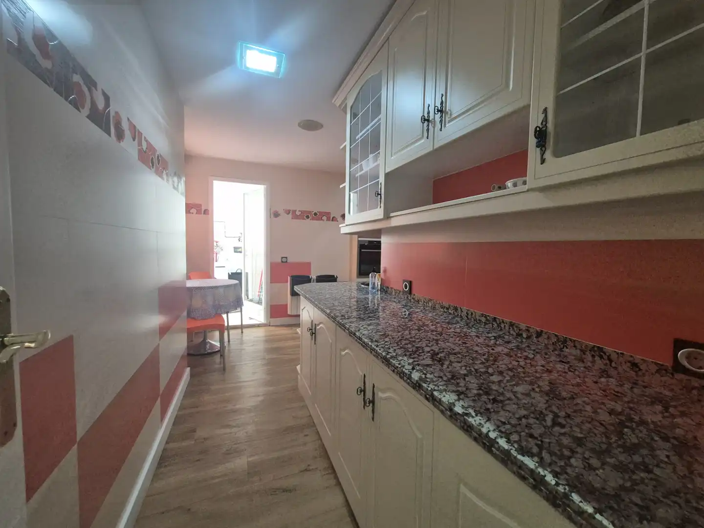 Cuina de Pis de lloguer en Badajoz amb Aire condicionat, Calefacció i Jardí privat