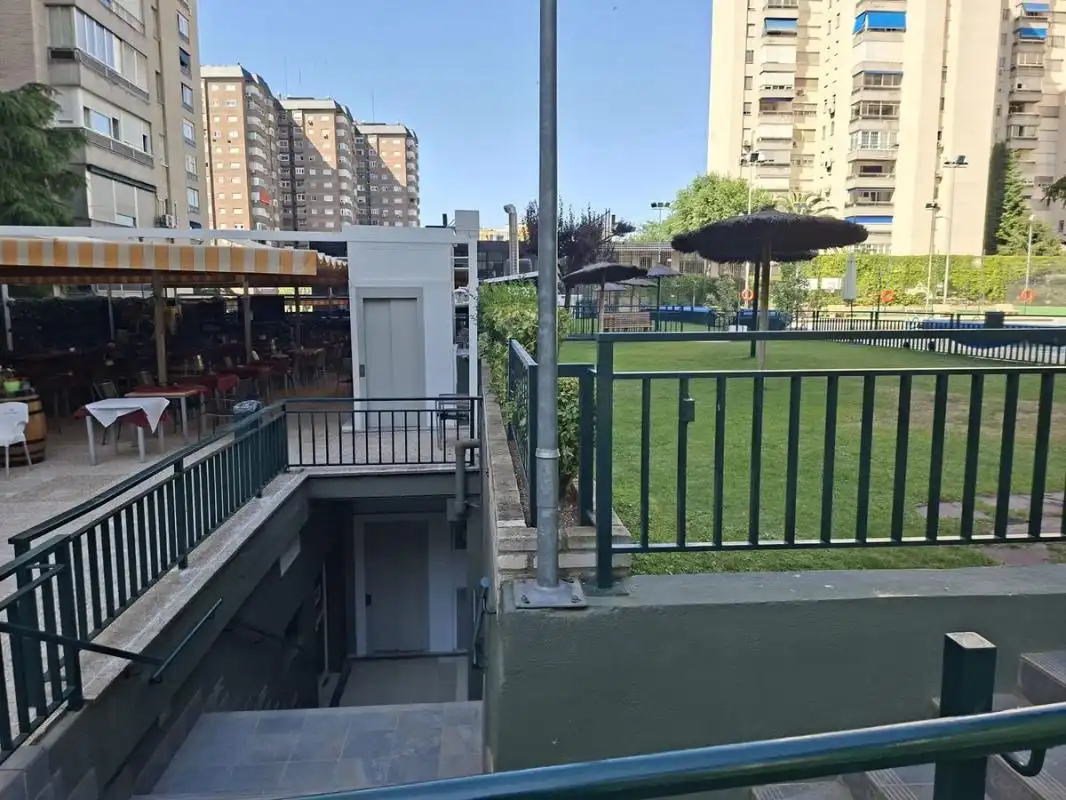 Flat with pool for sale in Calle de Fermín Caballero, imagen 42