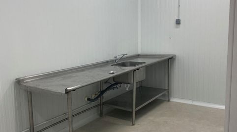 Foto 4 von Fabrikhallen zur Miete in Alcolea, Córdoba Capital