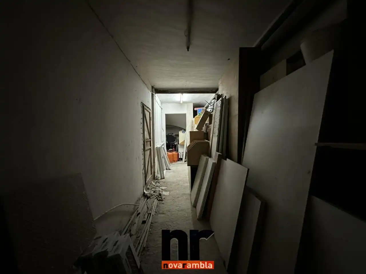 Gewerbefläche zum Verkauf in Calle Monturiol, imagen 4