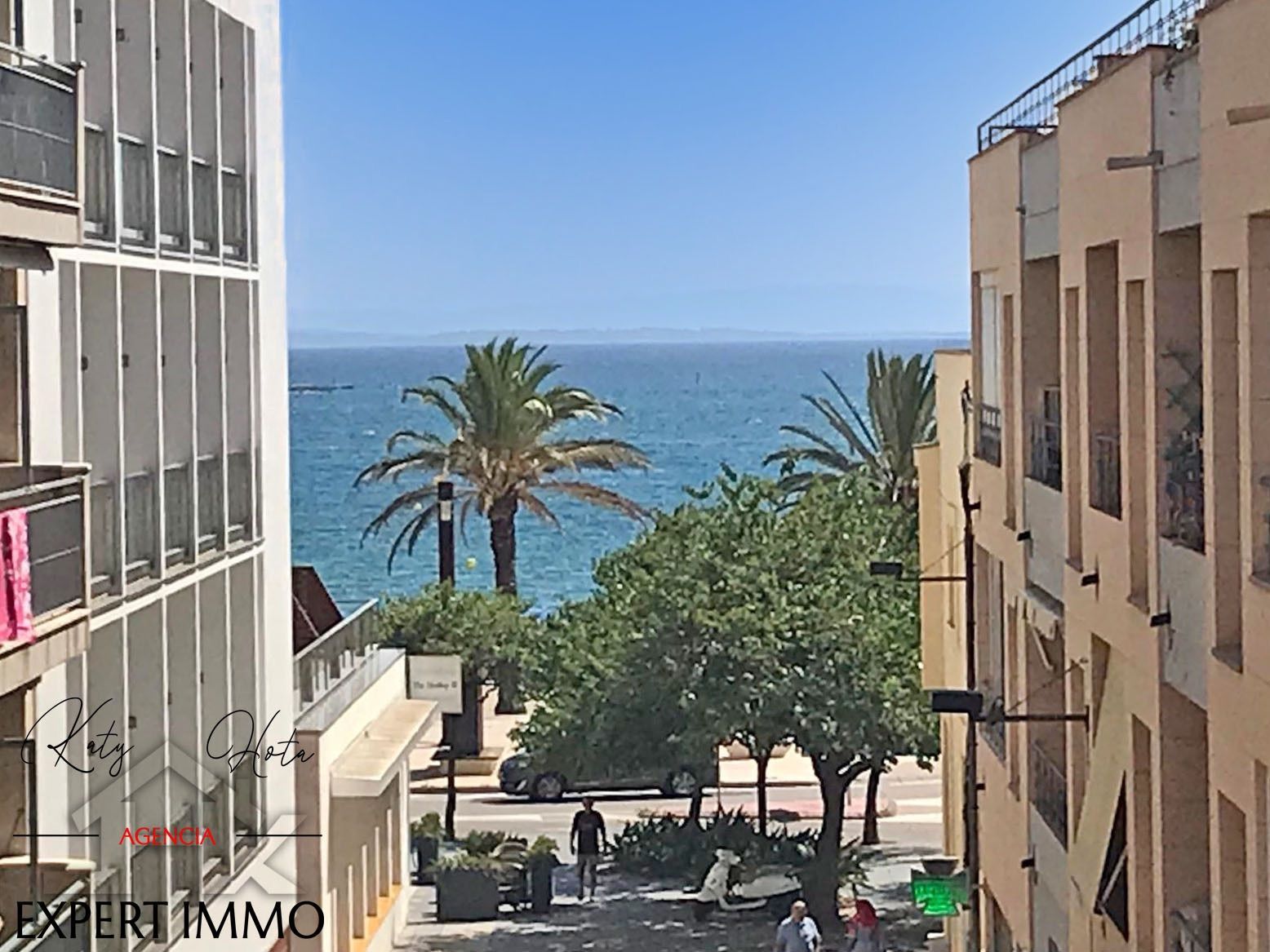Exterior view of Apartment for sale in Roses  with Heating, Terrace and Storage room