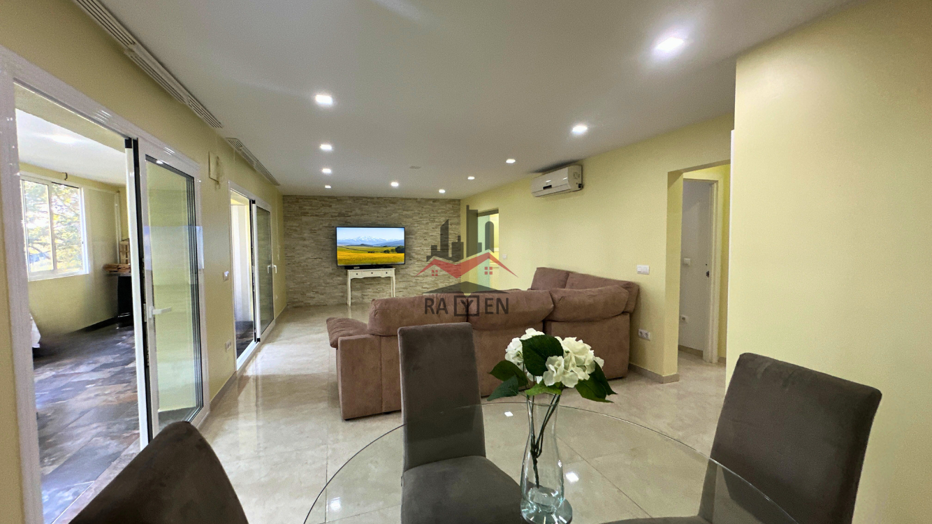 Single-family semi-detached for sale in d'Olot