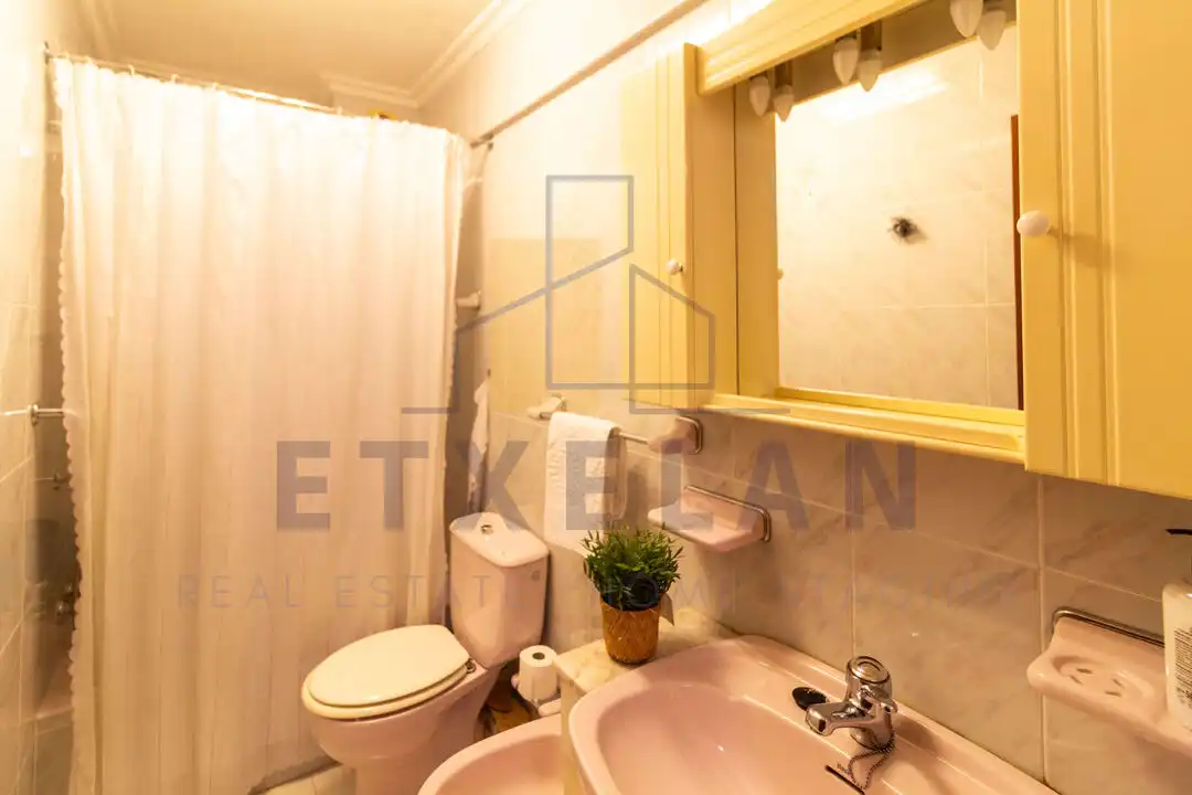 Bathroom of Flat for sale in Zaldibar, Bizkaia