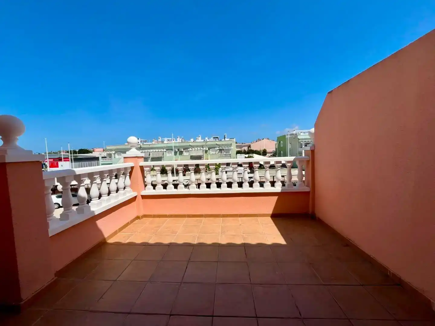 Terrassa de Casa adosada en venda en Santa Pola amb Aire condicionat, Piscina i Balcó