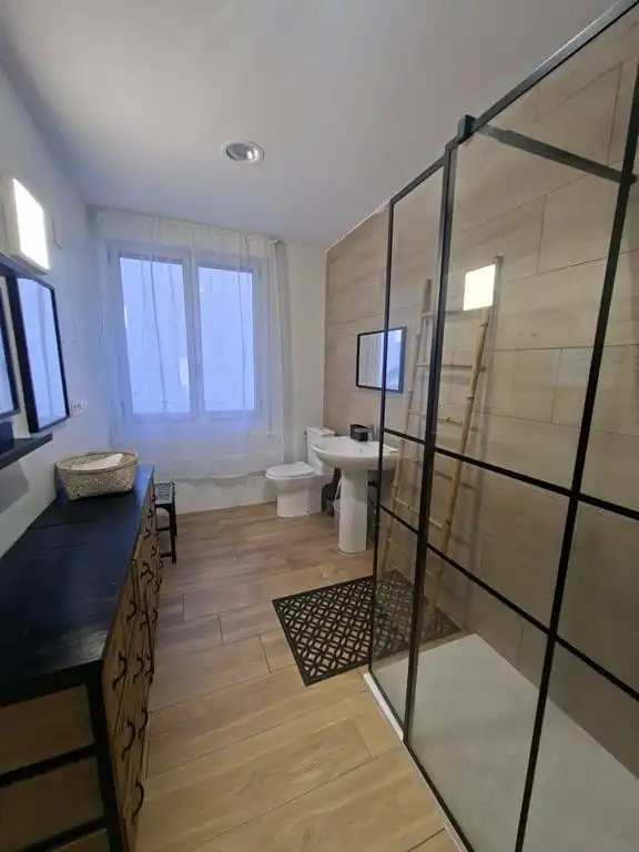 Bathroom of Flat for sale in Salvatierra / Agurain  with Heating, Storage room and Furnished