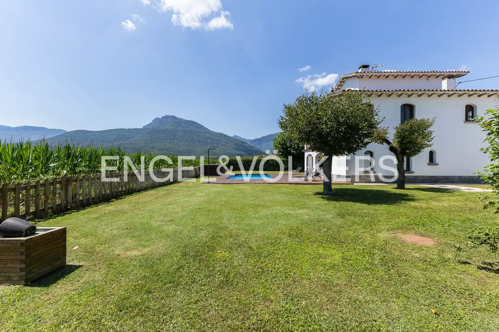 Haus oder Chalet zum Verkauf in La Vall d'en Bas mit Heizung und Privatgarten