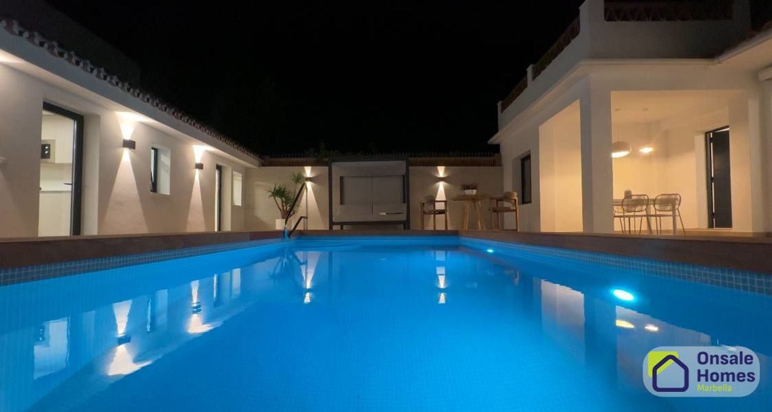 Haus oder Chalet zum verkauf in  Lugar Urbanizacion Costabella, 1, Costabella, Las Chapas - El Rosario