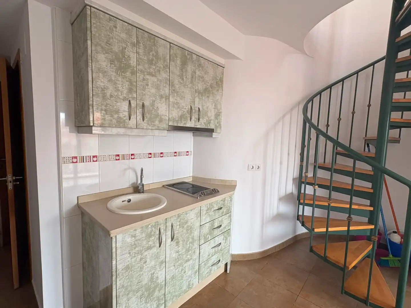 Cocina de Dúplex de alquiler en Agost con Terraza y Balcón