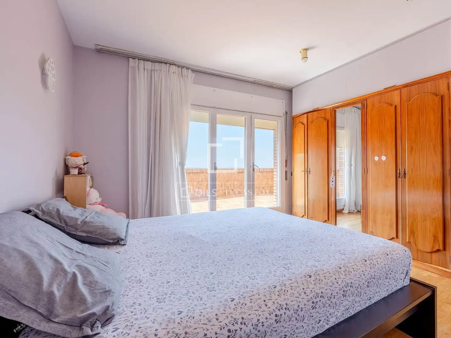 Bedroom of Houses for sale in Sant Just Desvern  with Air Conditioner, Private garden and Terrace