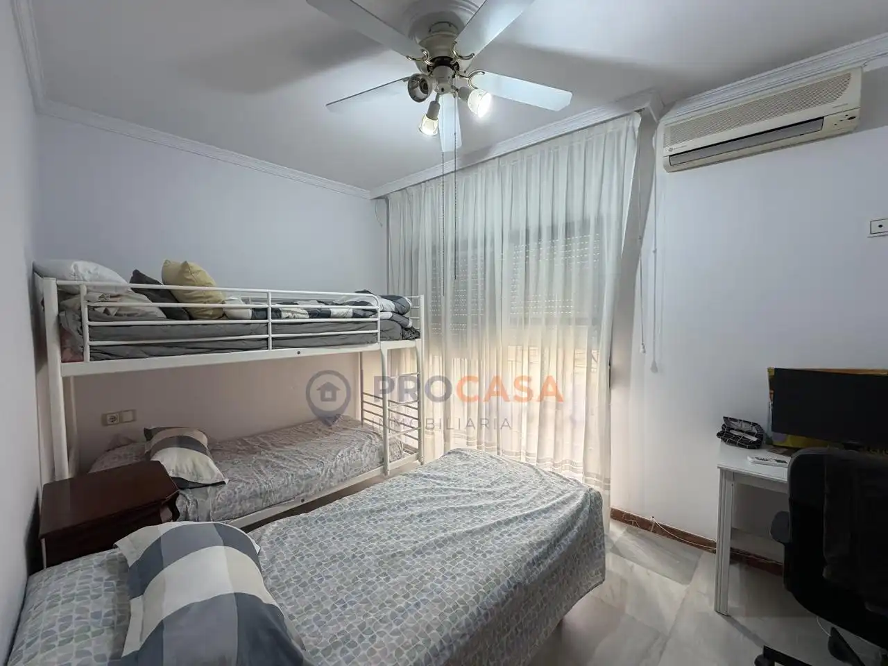 Bedroom of Duplexes for sale in Utrera