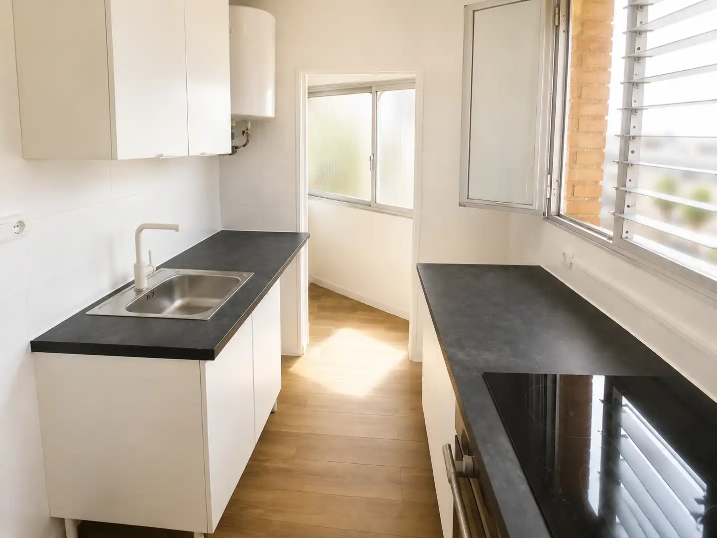 Kitchen of Flat for sale in Santa Coloma de Gramenet  with Balcony