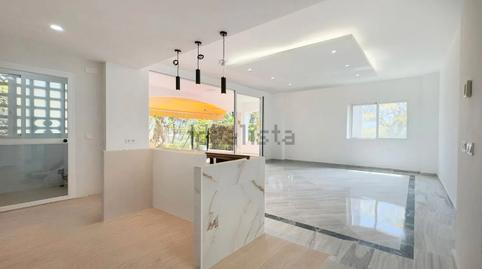 Foto 4 de Pis en venda a Bulevar Ashmawi, La Carolina - Guadalpín, Málaga