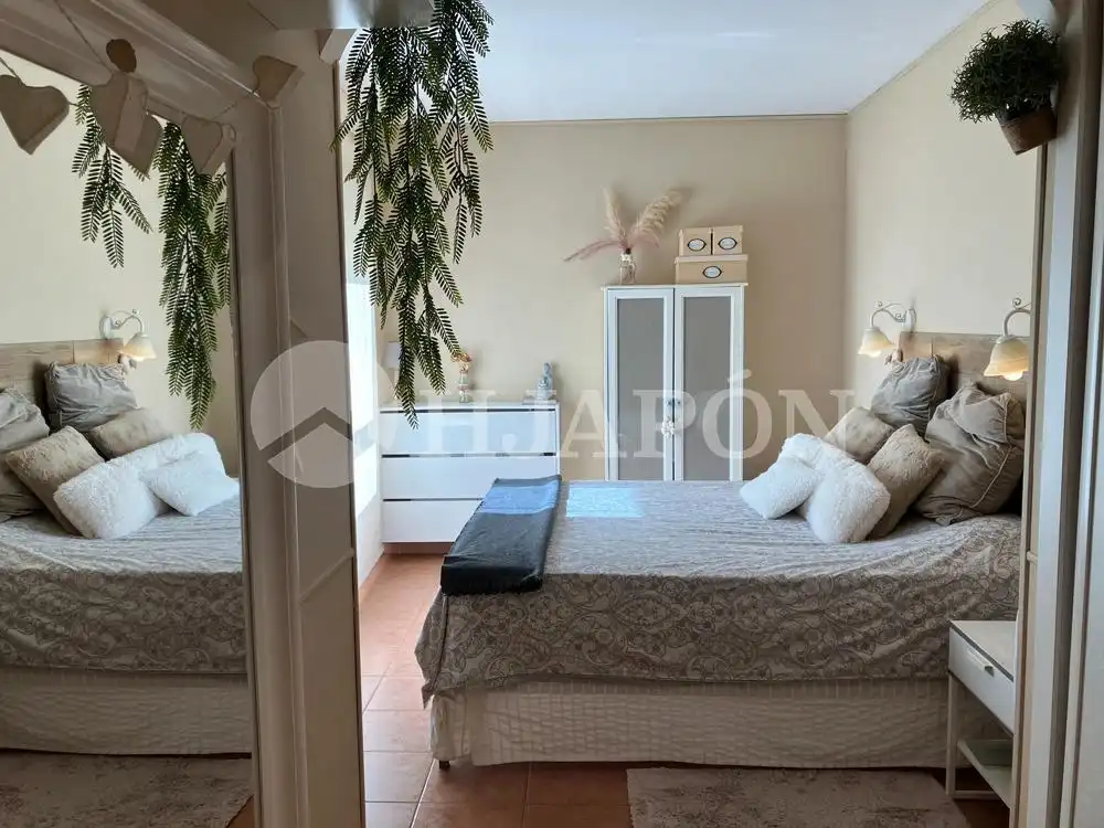 Dormitori de Casa o xalet en venda en Alella amb Aire condicionat, Calefacció i Jardí privat