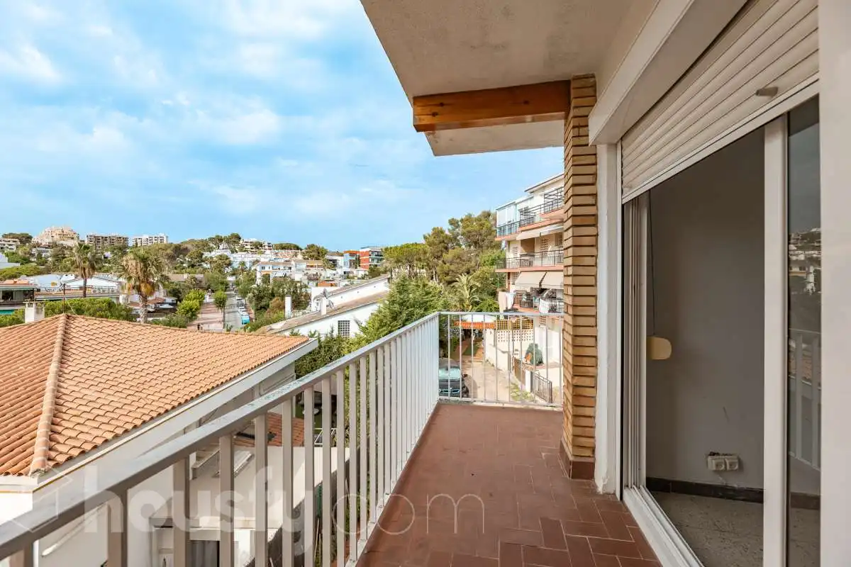 Piso con terraza en venta en Avenida de Santiago Rusiñol ., imagen 27