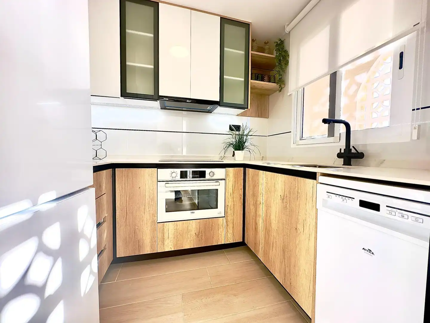 Apartamento con piscina en venta en Avenida Notario Juan José Martínez Román, imagen 13