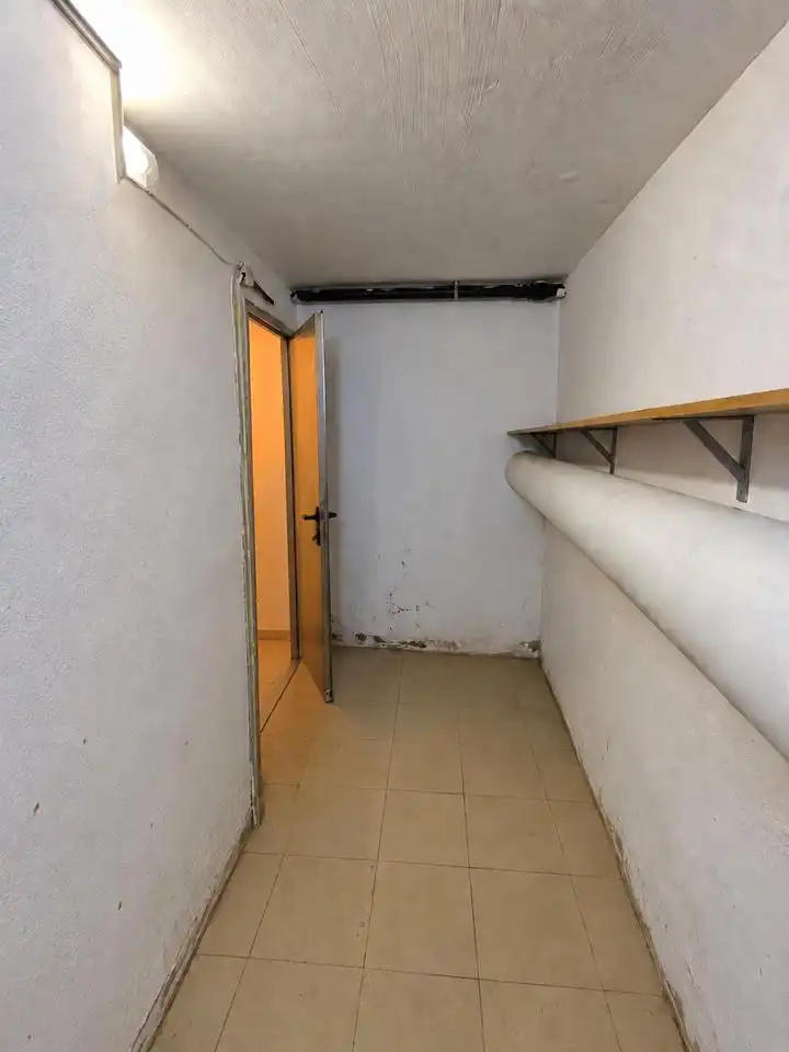 Storage room for sale in Valdemorillo, Madrid