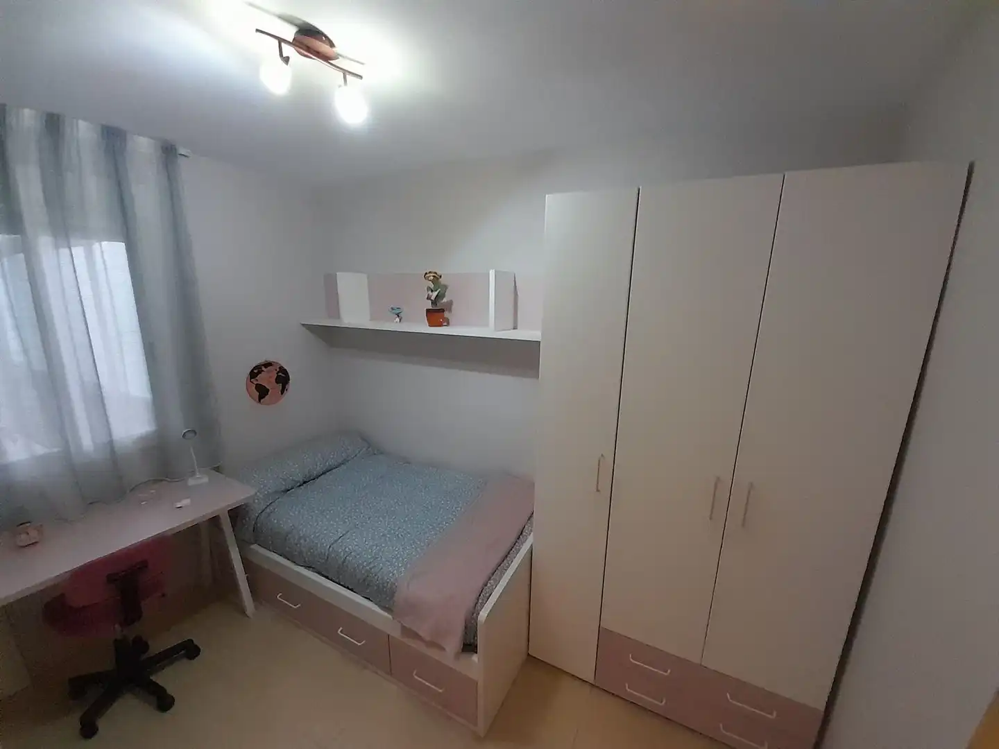 Flat with terrace to rent in Ctra. Circunvalación - La Magdalena, imagen 28