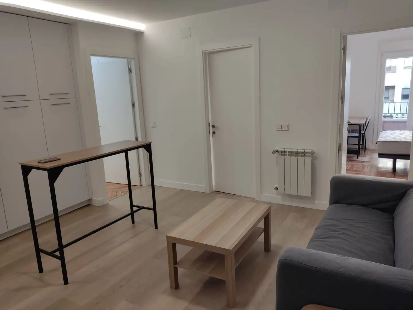 Living room of Flat for share in Madrid  with Heating, Furnished and Oven