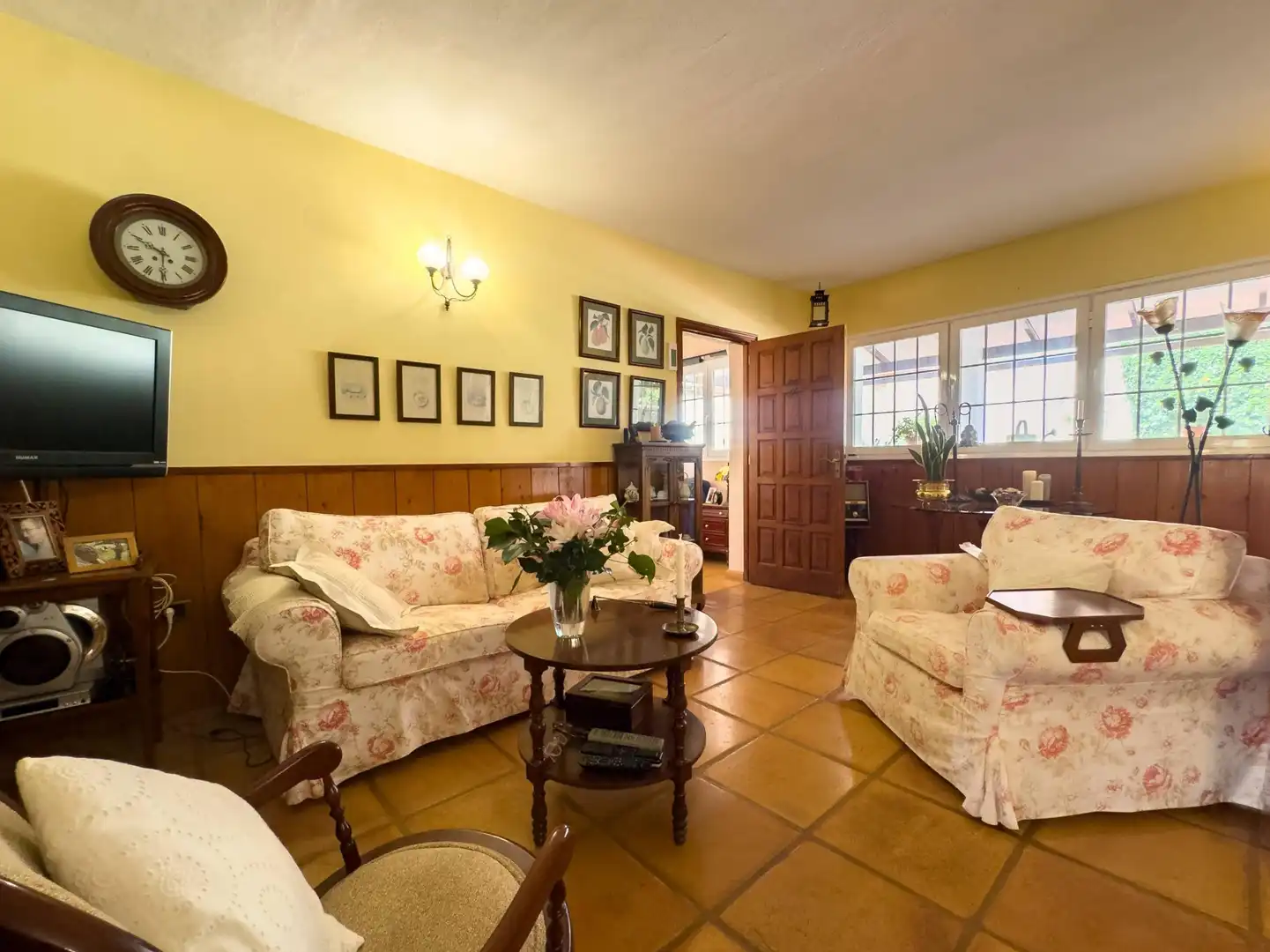 Sala de estar de Casa o chalet en venta en El Rosario con Calefacción, Jardín privado y Terraza