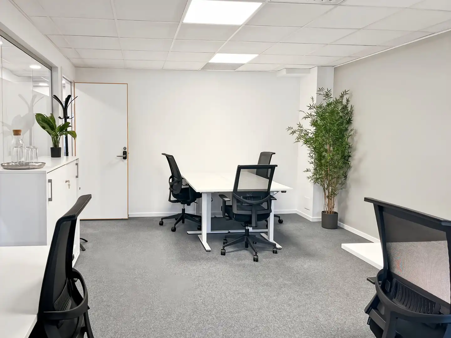 Office space with lift to rent in Calle Berna 1, imagen 8