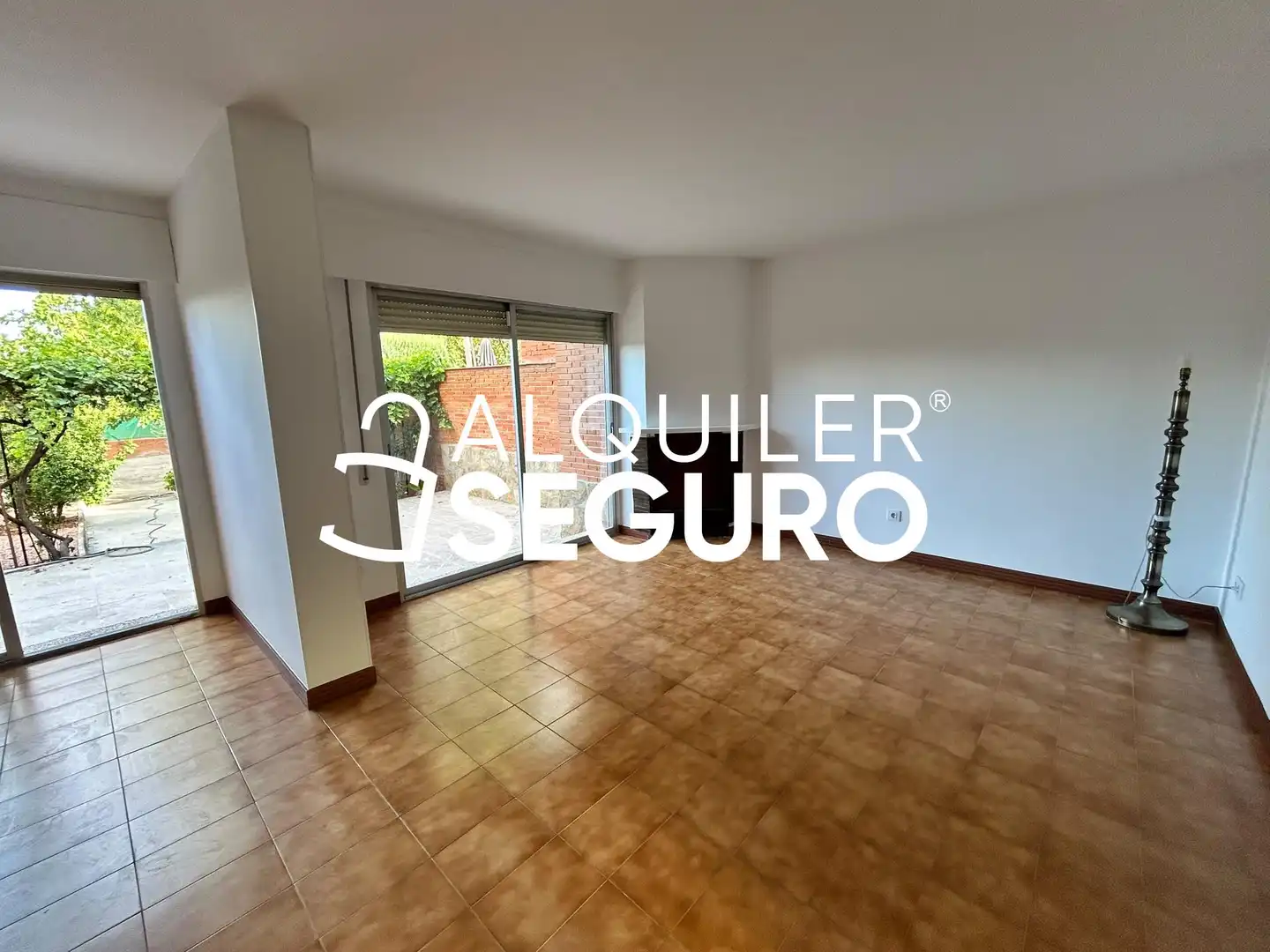 Vista exterior de Casa o chalet de alquiler en Rivas-Vaciamadrid con Calefacción y Terraza