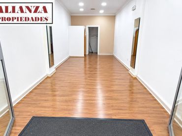 Local comercial en venda a Cruz de Humilladero