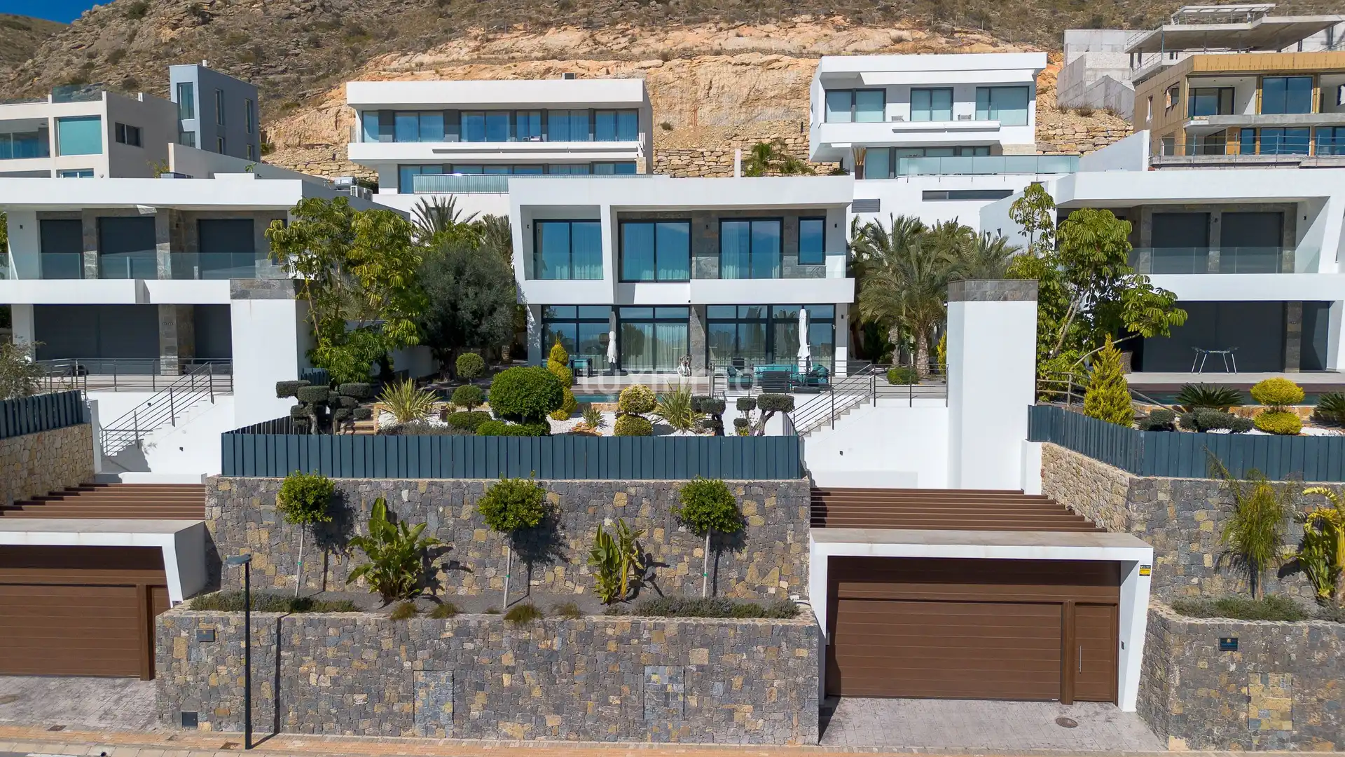 Villa mit Terrasse zum Verkauf in Golf Bahía, imagen 3
