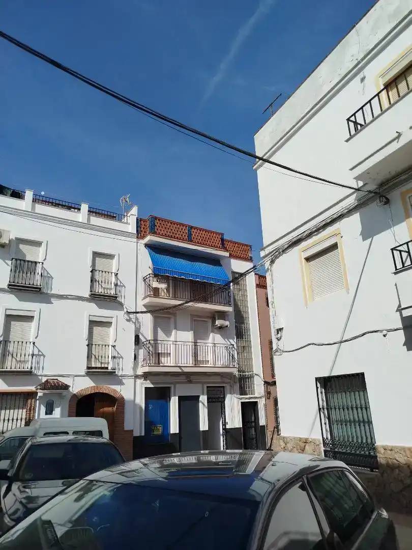 Vista exterior de Piso en venta en Alcalá del Valle con Trastero y Balcón