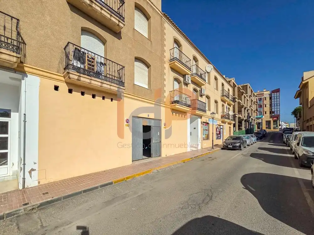 Local comercial en venda a Huércal-Overa