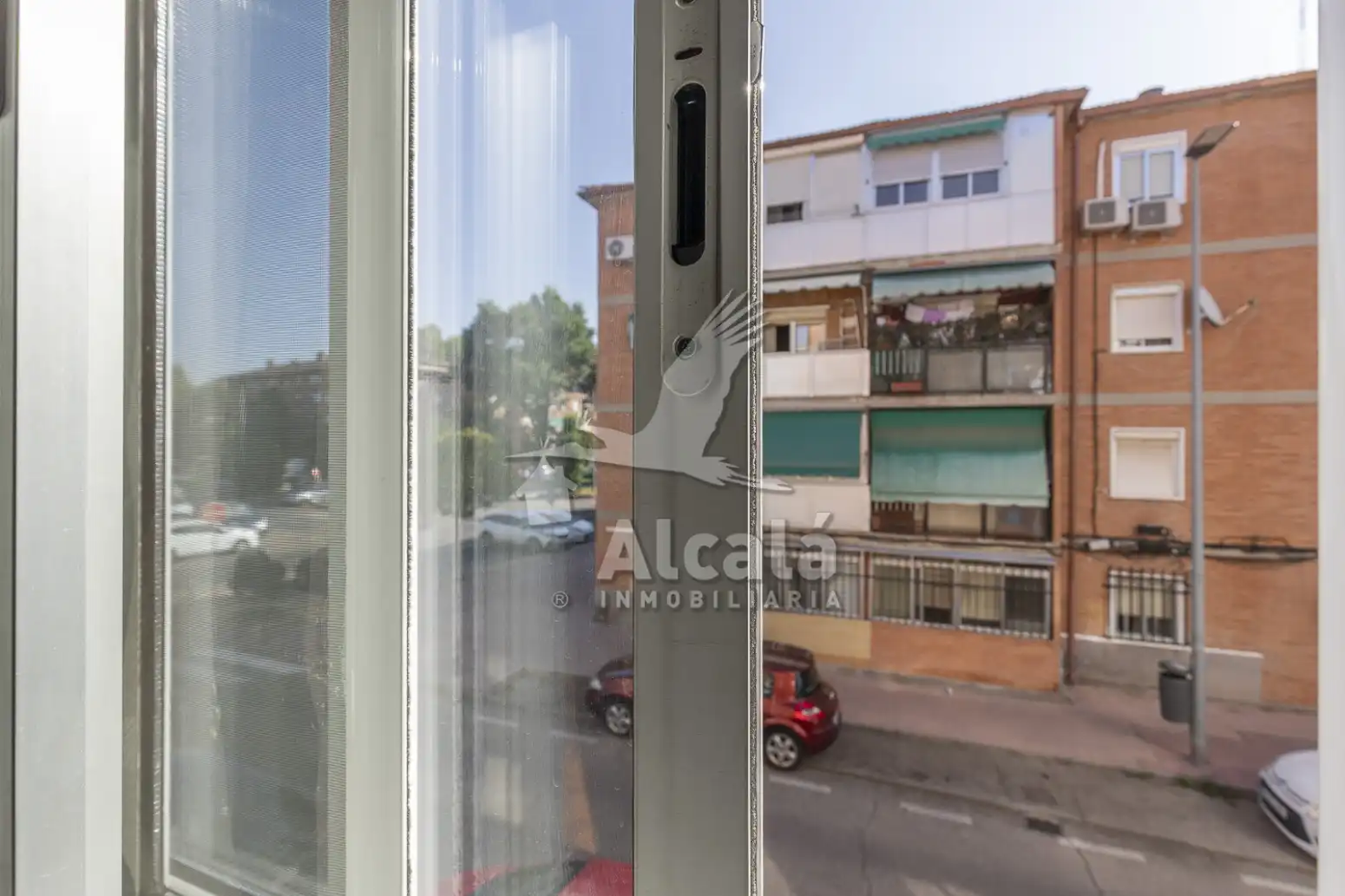 Balcony of Flat for sale in Alcalá de Henares  with Air Conditioner, Heating and Parquet flooring