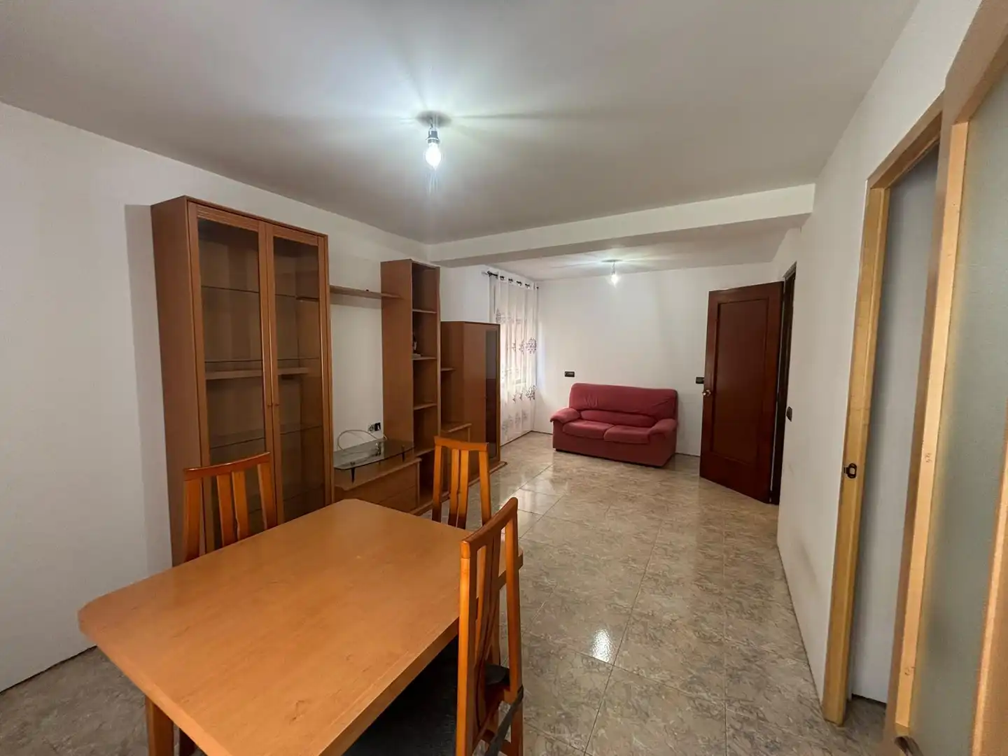 Casa amb terrassa en venda a Bítem