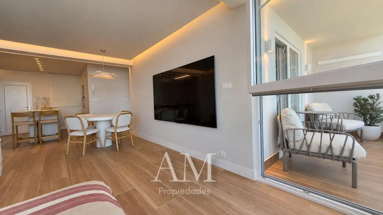 Wohnzimmer von Wohnung zum Verkauf in Vigo  mit Heizung, Terrasse und Abstellraum