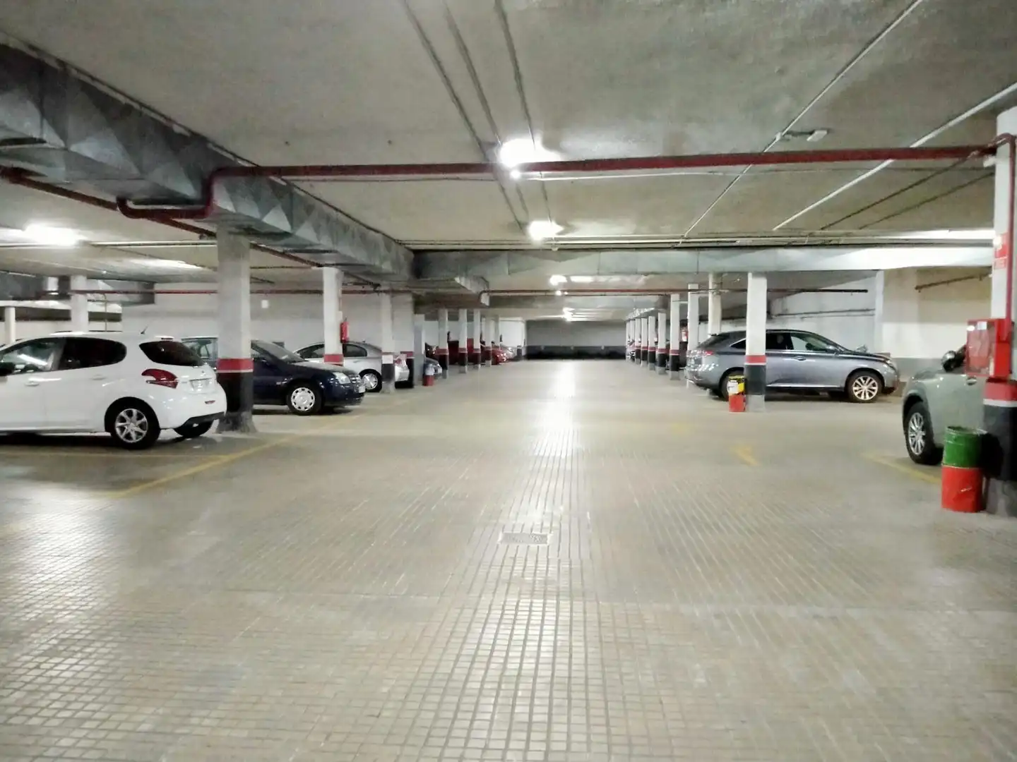 Einzelparkplatz zum Verkauf in Calle de Francisco Gervás