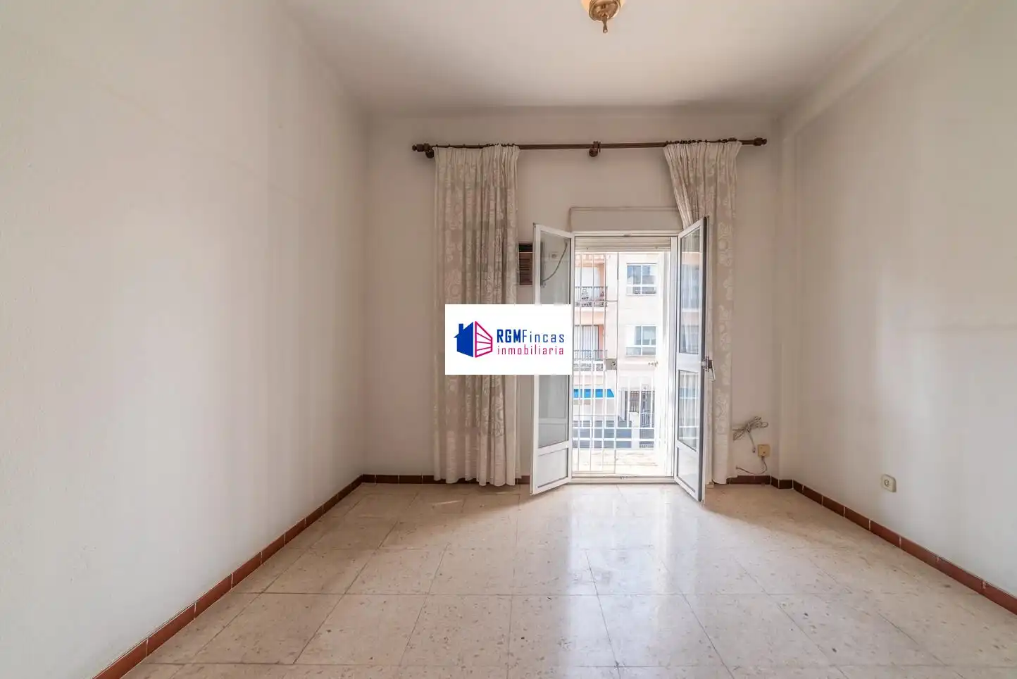 Schlafzimmer von Haus oder Chalet zum Verkauf in Sevilla