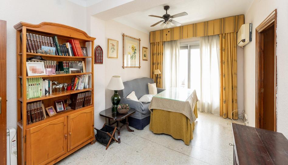 Foto 1 de Piso en venta en Calle Santa Margarita, Cervantes, Granada