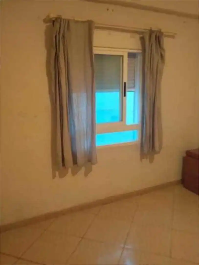 Habitación de Piso en venta en Rafelbuñol / Rafelbunyol con Calefacción, Trastero y Amueblado