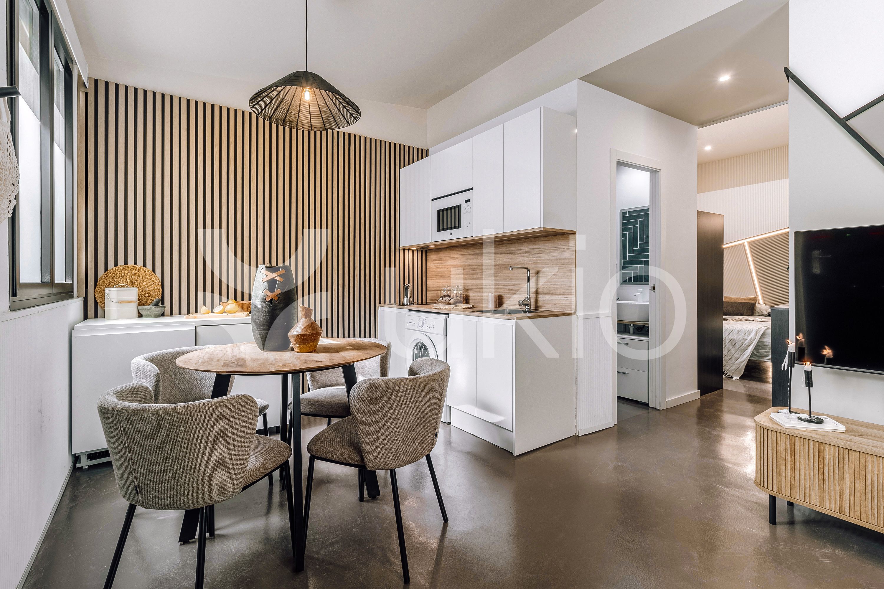 Cuina de Apartament de lloguer en  Madrid Capital amb Aire condicionat, Calefacció i Moblat