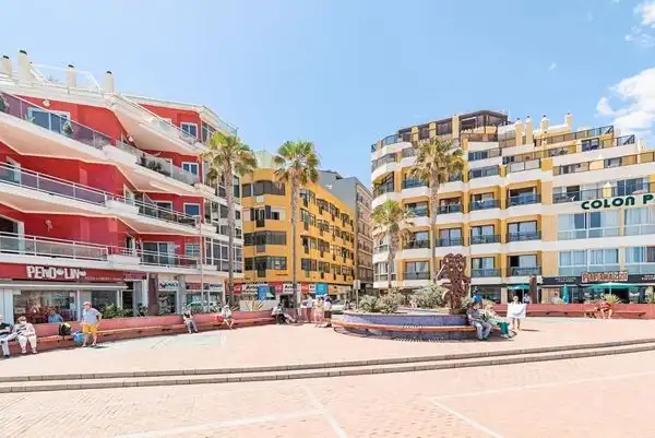 Exterior view of Flat for rent in Las Palmas de Gran Canaria  with Furnished, Oven and Washing machine