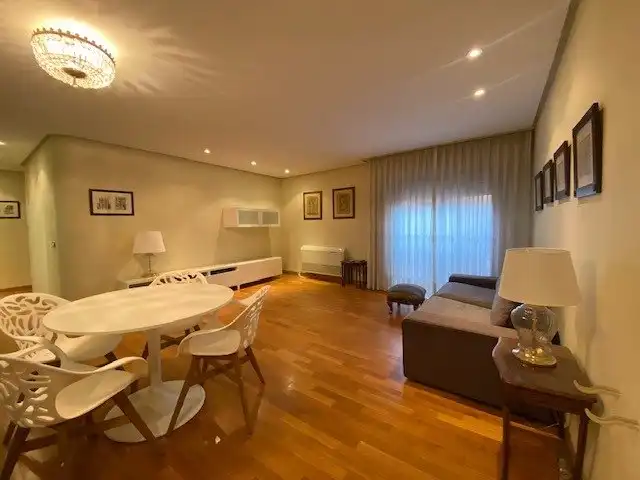 Piso de alquiler en San Nicolás