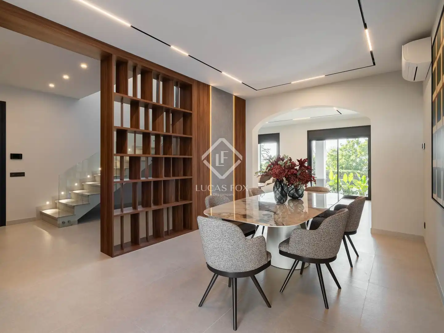 Comedor de Casa o chalet en venta en Castelldefels con Aire acondicionado, Jardín privado y Trastero