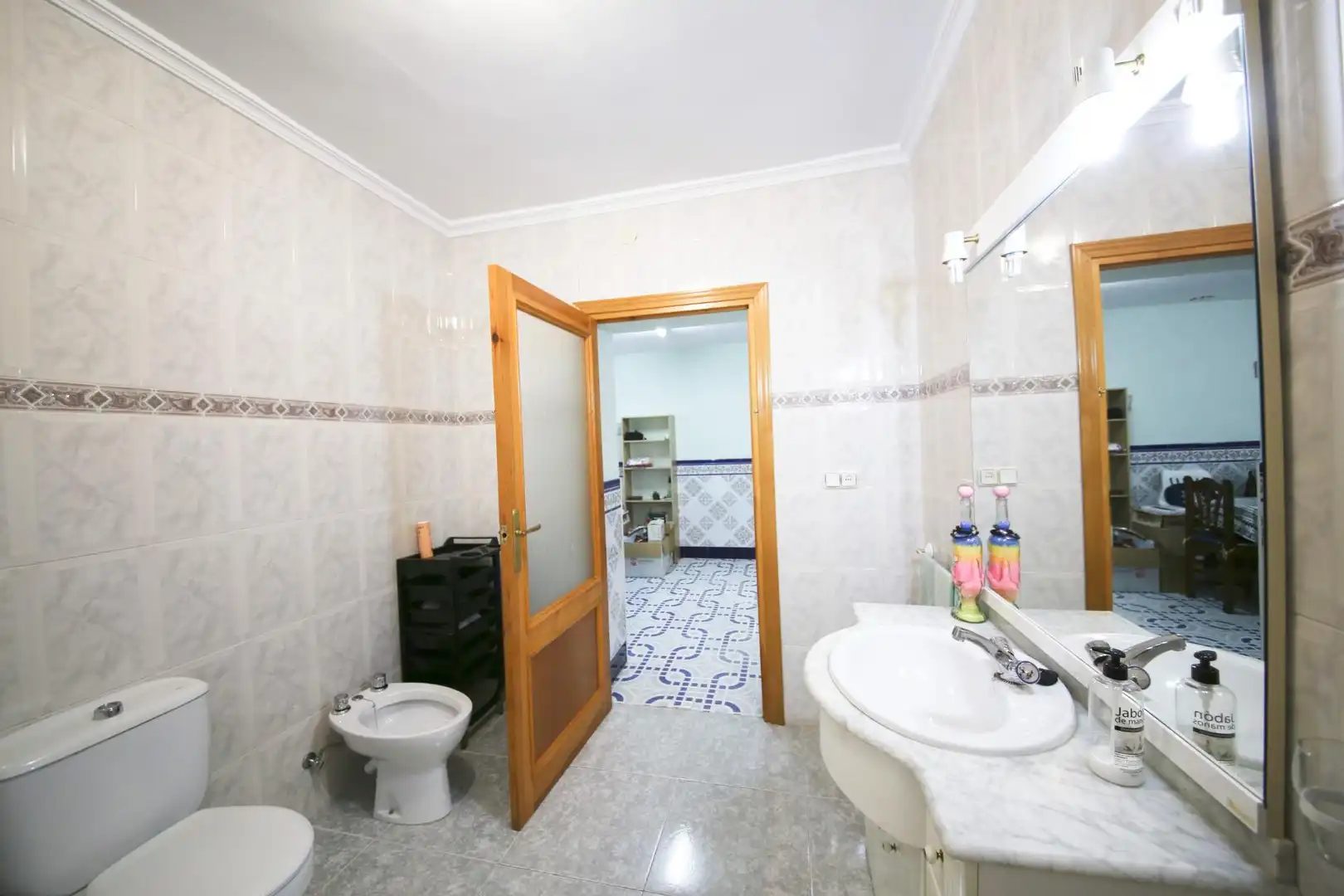 Baño de Casa o chalet en venta en Tomelloso con Aire acondicionado, Jardín privado y Trastero