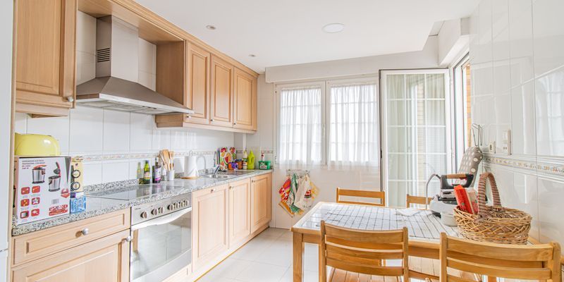 Cocina de Casa adosada en venta en  Zaragoza Capital con Jardín privado, Terraza y Balcón