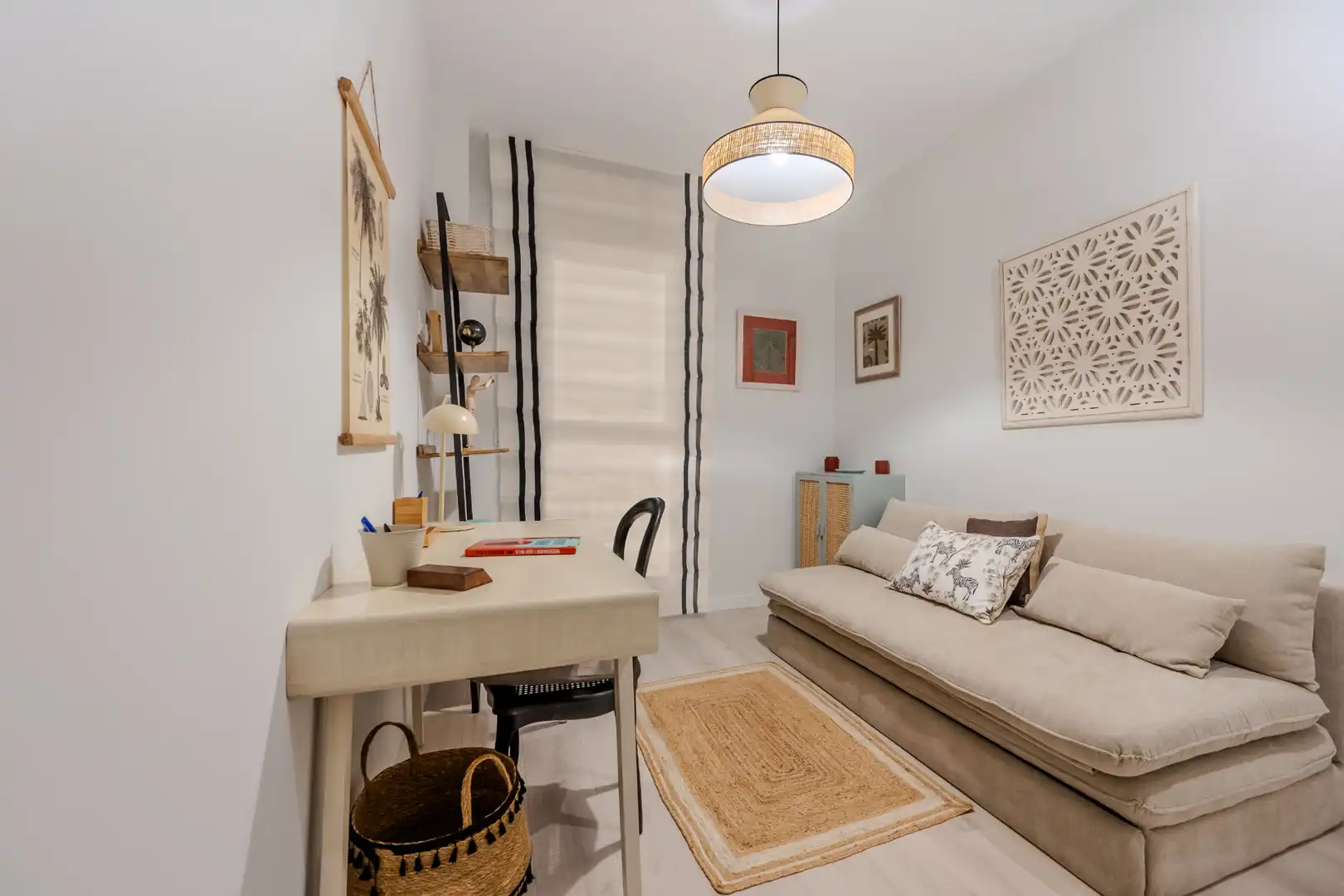 Commercial properties for sale in Calle del Aire, Aljamar