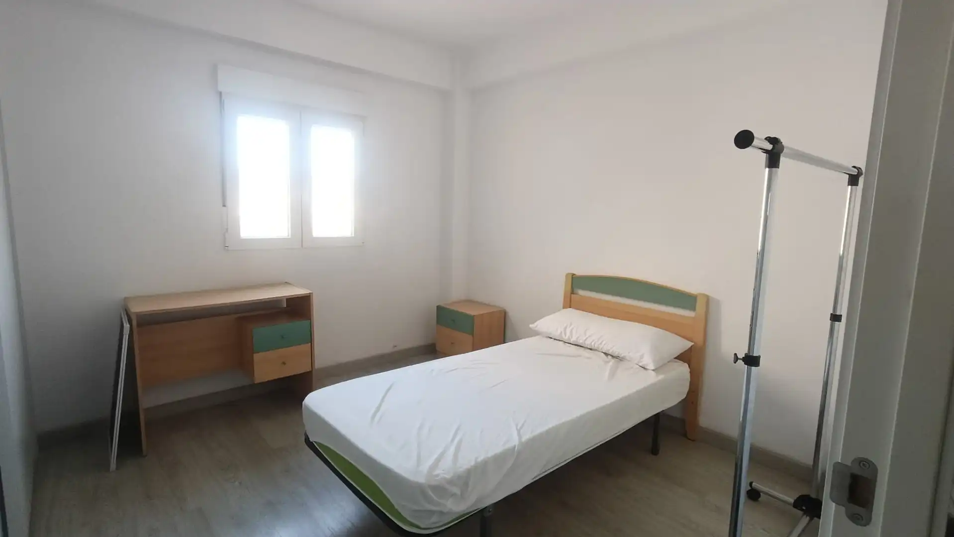 Habitación de Piso en venta en Cartagena con Aire acondicionado y Amueblado