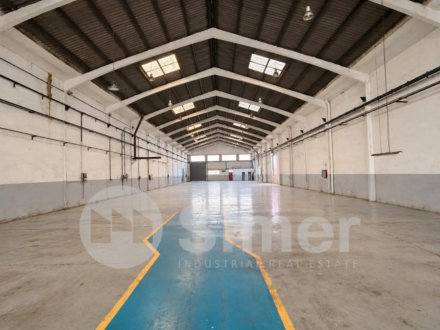 Industrial building for sale in La Llagosta, imagen 2