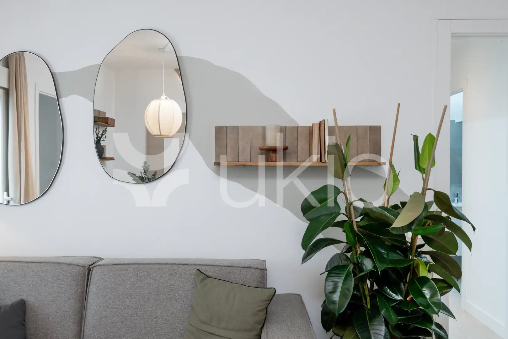 Sala de estar de Apartamento de alquiler en Madrid con Aire acondicionado, Calefacción y Amueblado